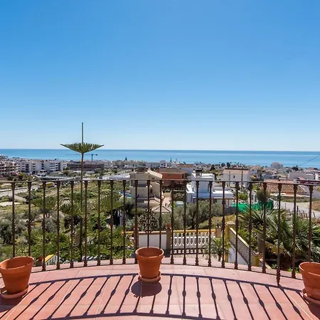 Holiday home El Buho